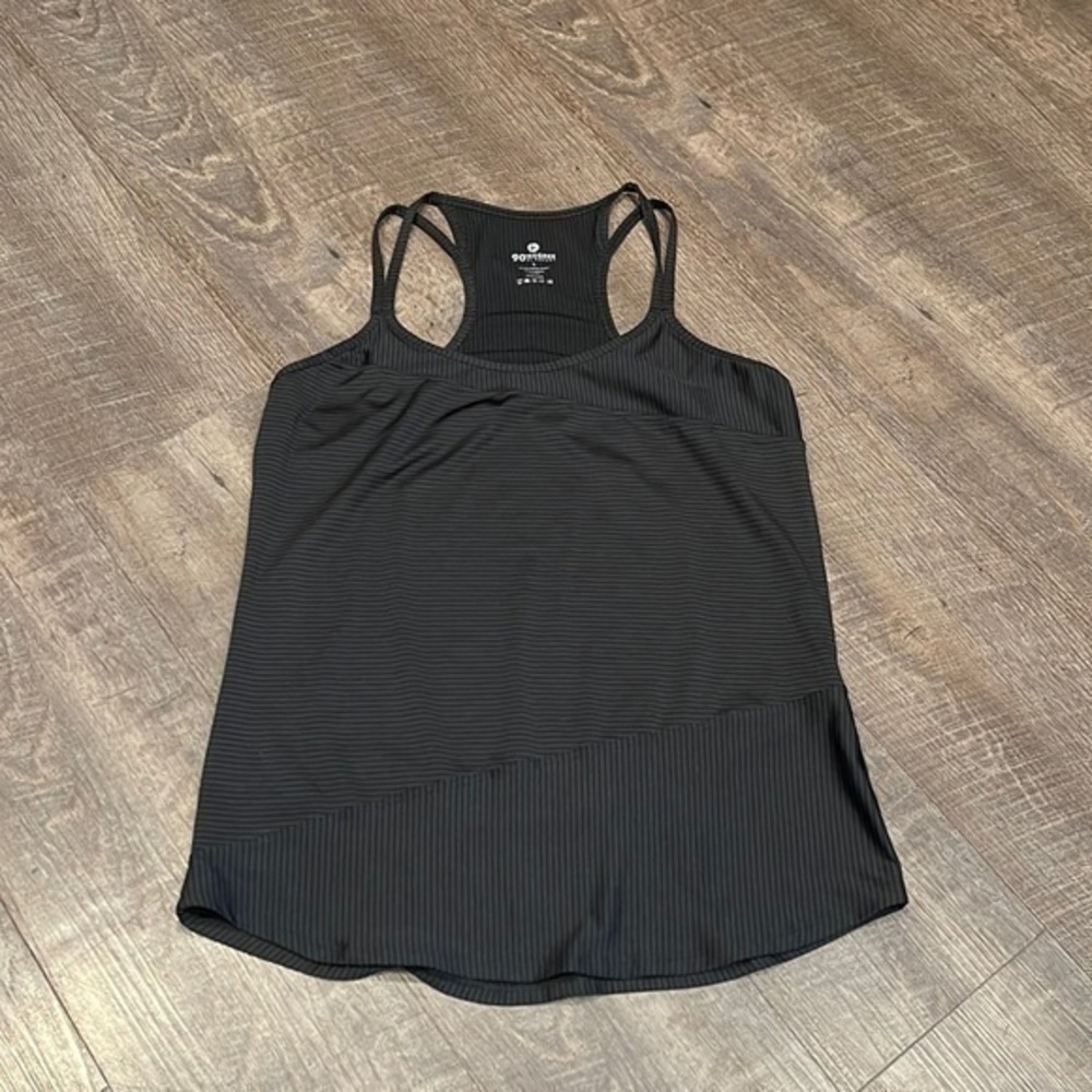 90 degrees double strap racerback tank